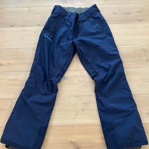 Patagonia women’s insulated snowpants